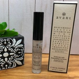 NIB! AVANT Hyaluronic Acid Replenishing Lip Serum
